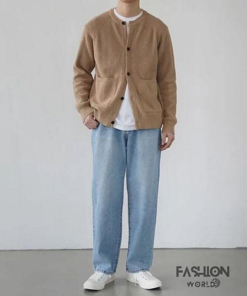 Mix áo cardigan nam với quần jean phong cách Hàn Quốc