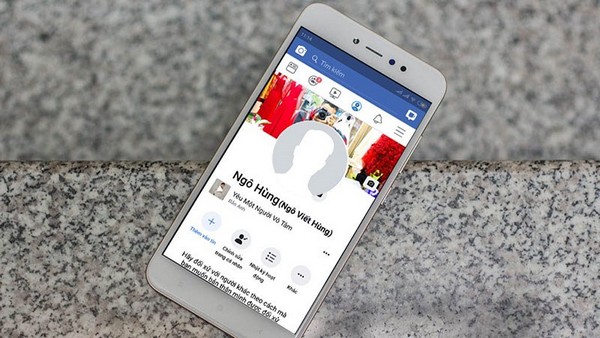 Để có một Avatar Facebook trống trên Facebook, bạn chỉ cần thực hiện các bước sau