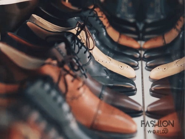Giày Oxford là một trong những loại giày da nam thông dụng nhất được nam giới lựa chọn