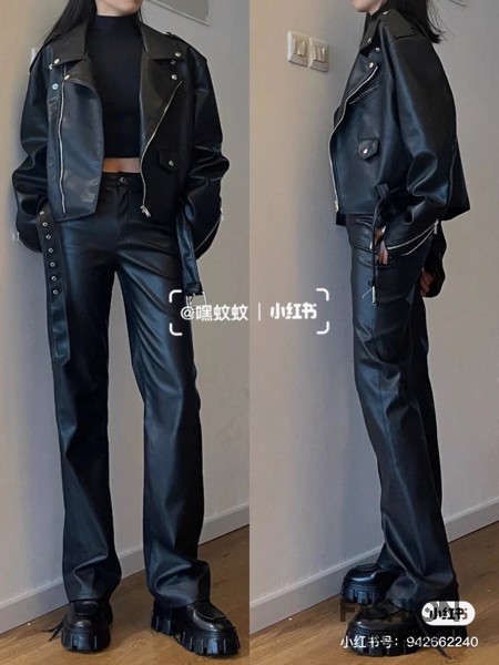 Áo jacket da + áo giữ nhiệt croptop + quần da + giày loafer đen đế cao